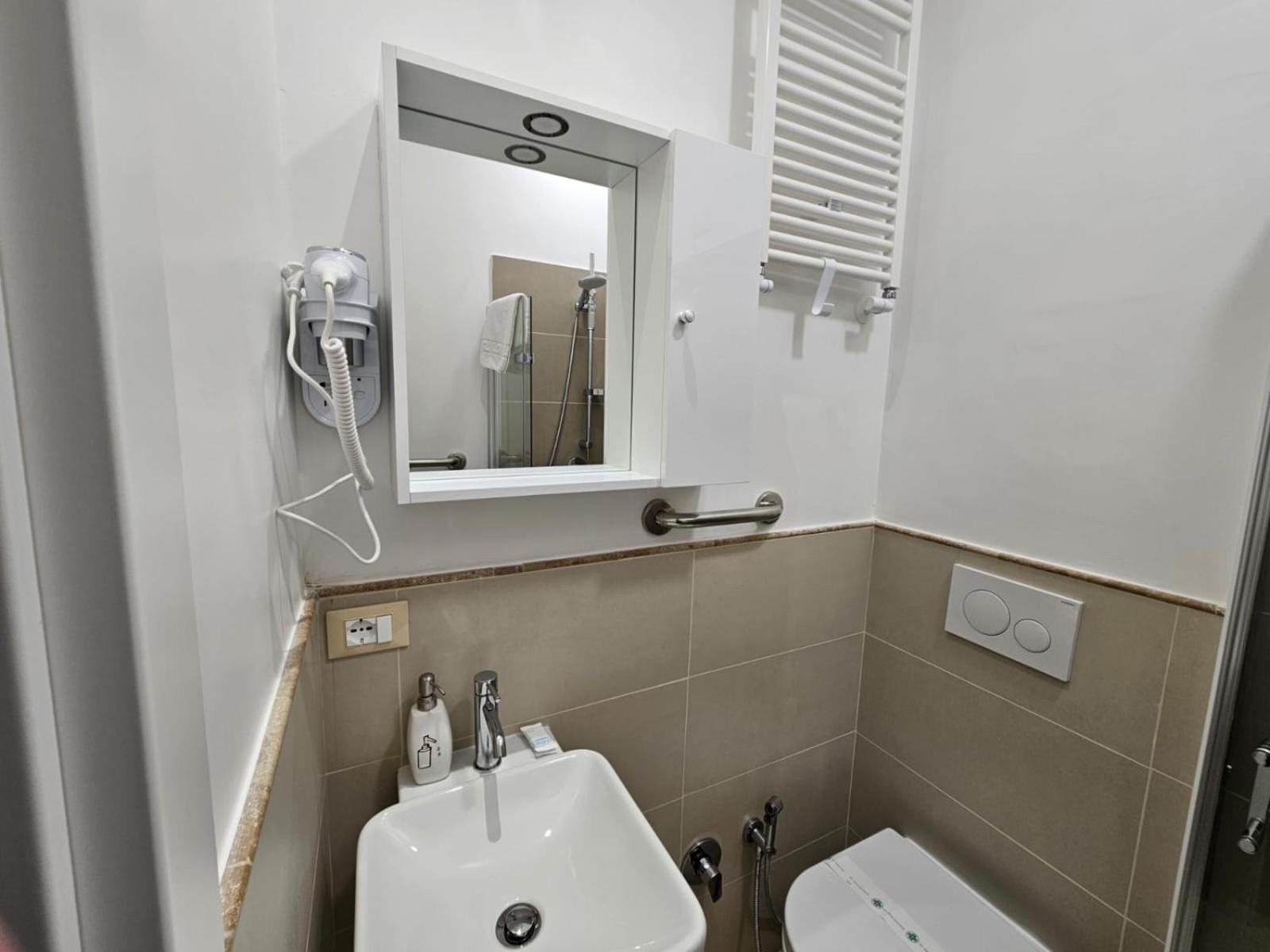 Be Your Home - Stendardi'S House Рим Екстер'єр фото